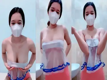 Molly Toket Bulat Putih Mulus Goyang Ngentot Liar